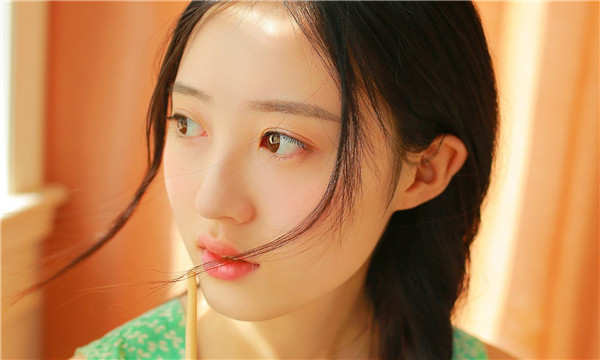 普兰试管代怀生子国内有吗？为不孕不育患者提供的解决方案